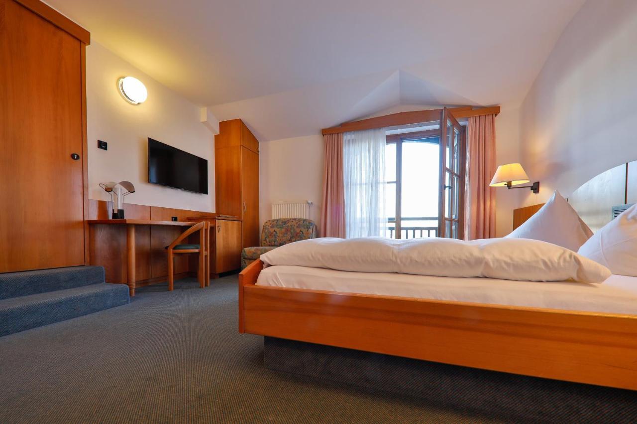Hotel Edlingerwirt - Sauna & Golfsimulator Inklusive 스피탈안더드라우 외부 사진